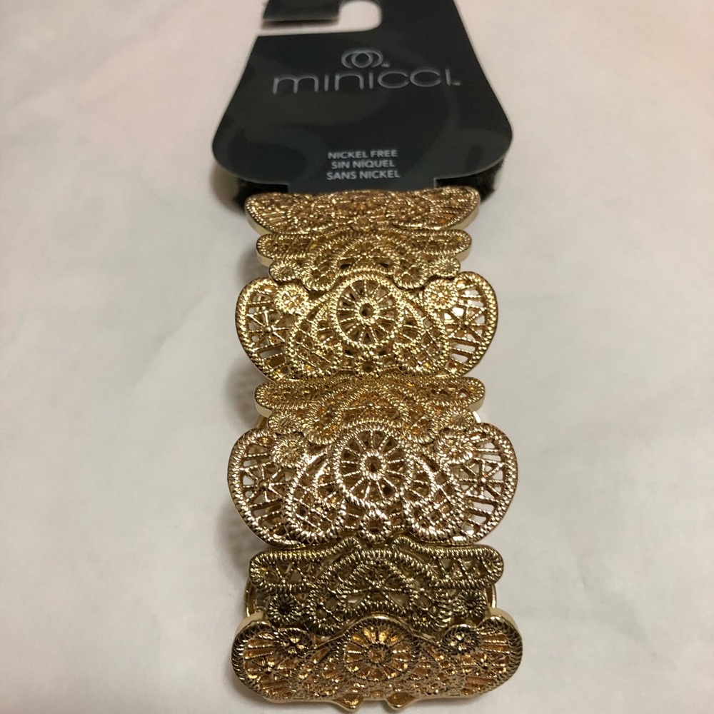 Gold Tone Bracelet / Cuff